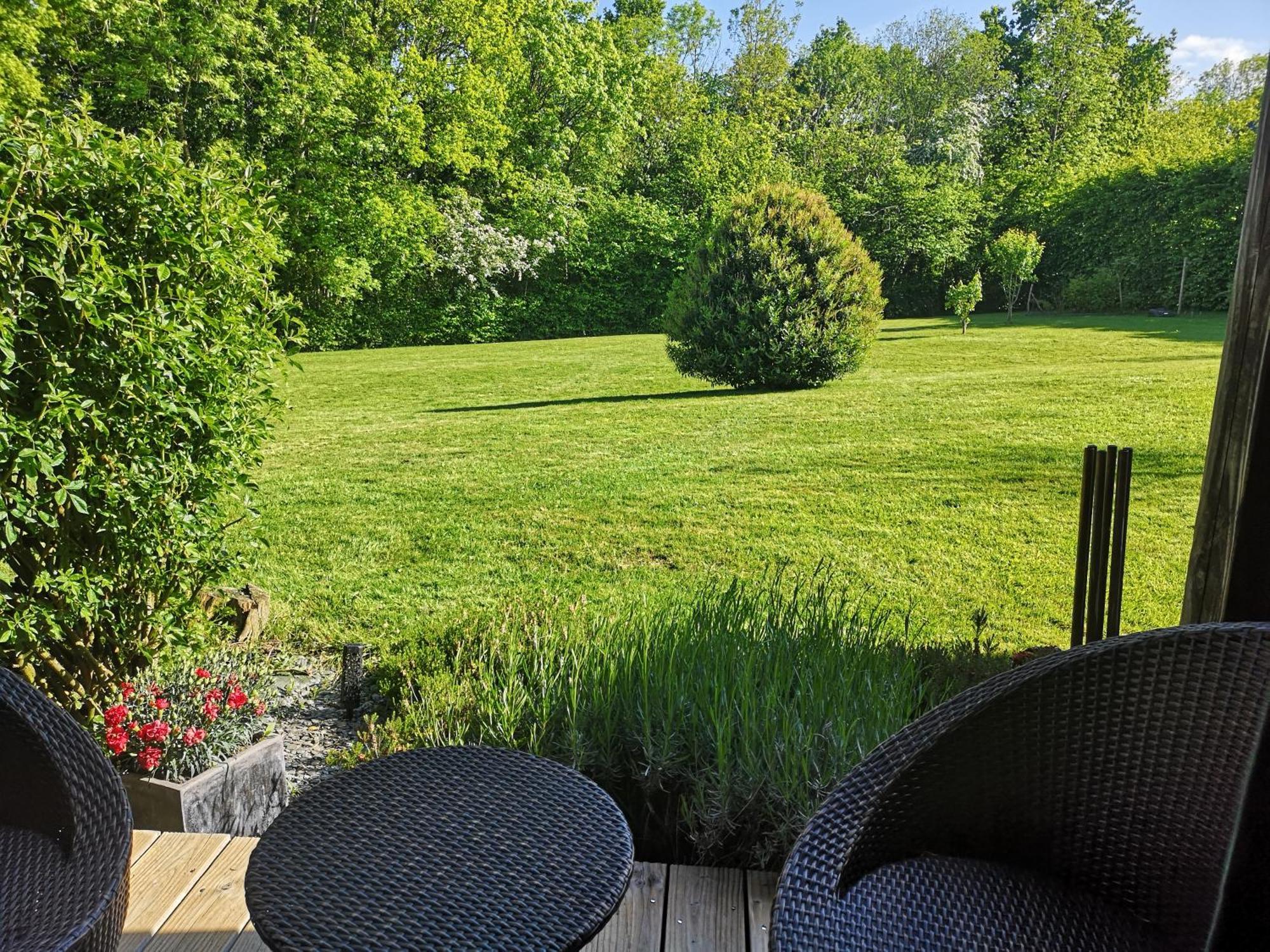 Surville  La Pause B&B 외부 사진